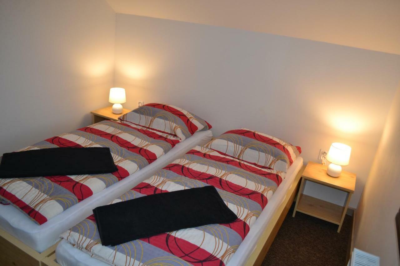 Privat Misko Hotel Levoca Bagian luar foto