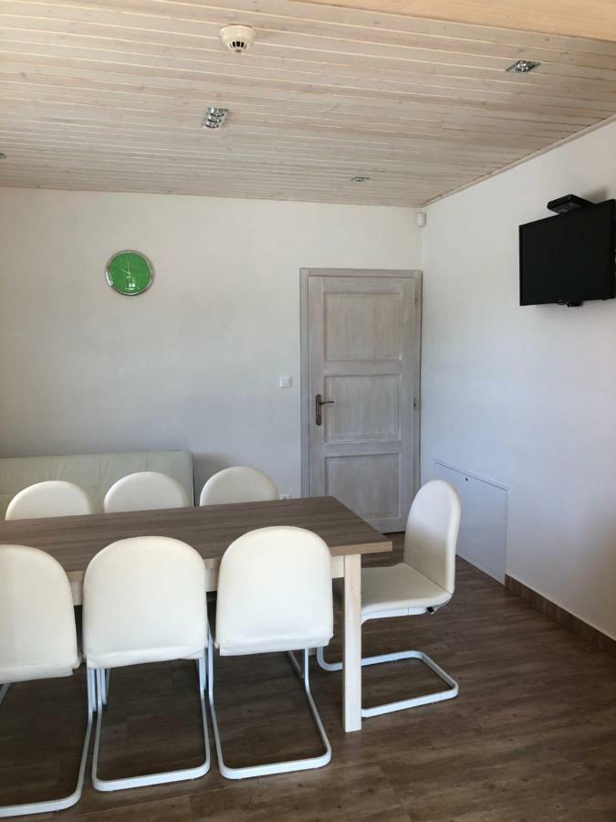 Privat Misko Hotel Levoca Bagian luar foto