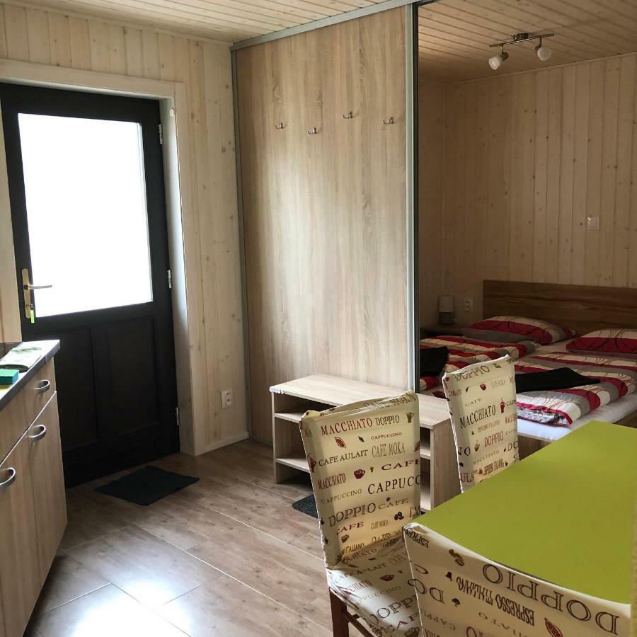 Privat Misko Hotel Levoca Bagian luar foto