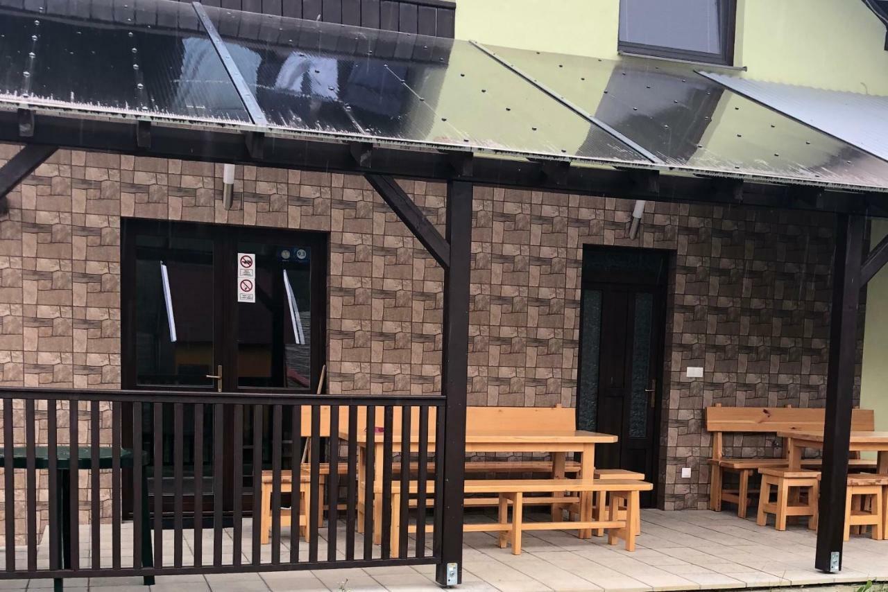 Privat Misko Hotel Levoca Bagian luar foto